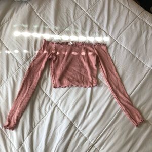 Pink long sleeve crop top